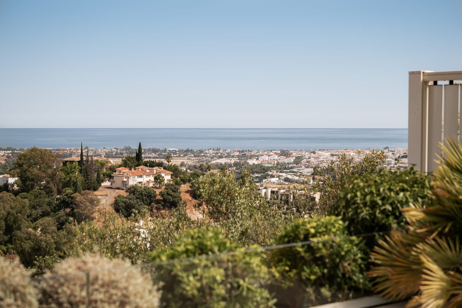 3 Bed, 3 Bath, ApartmentFor Sale, Benahavis, Malaga