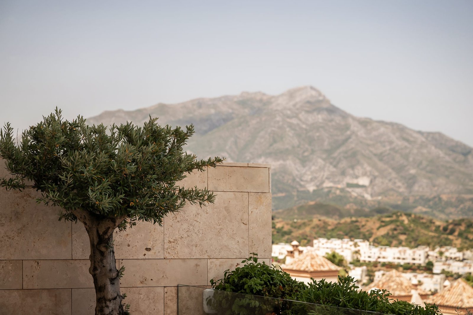 3 Bed, 3 Bath, ApartmentFor Sale, Benahavis, Malaga