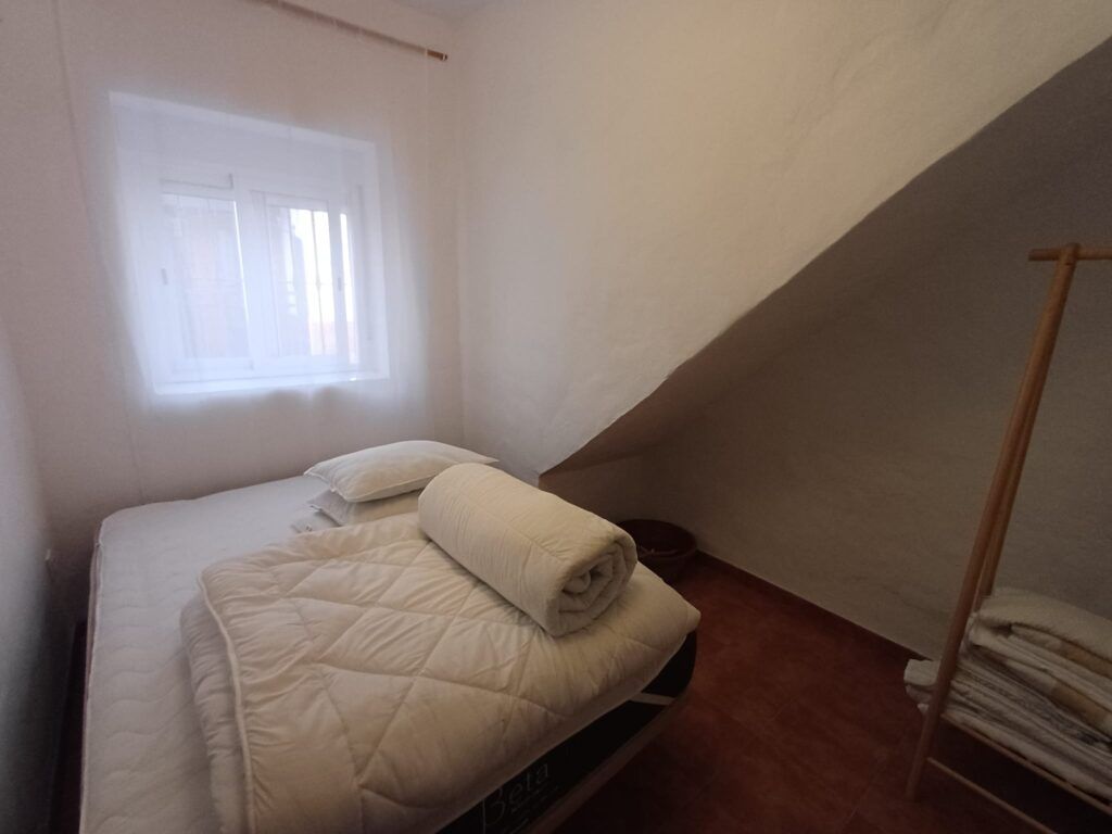 4 Bed, 2 Bath, HouseFor Sale, Oliva, Valencia, 46780