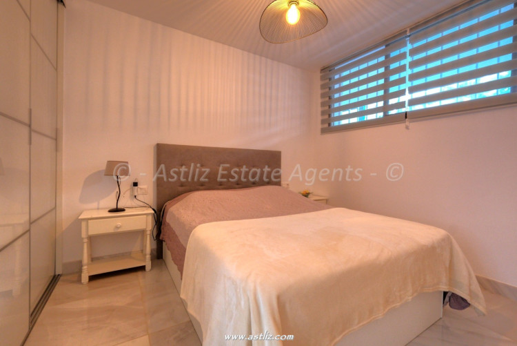 1 Bed, 2 Bath, ApartmentFor Sale, Sunflower 1, El Varadero