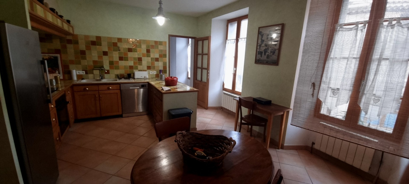 4 Bed, HouseFor Sale, Lespignan, Herault, Languedoc-Roussillon, 34710