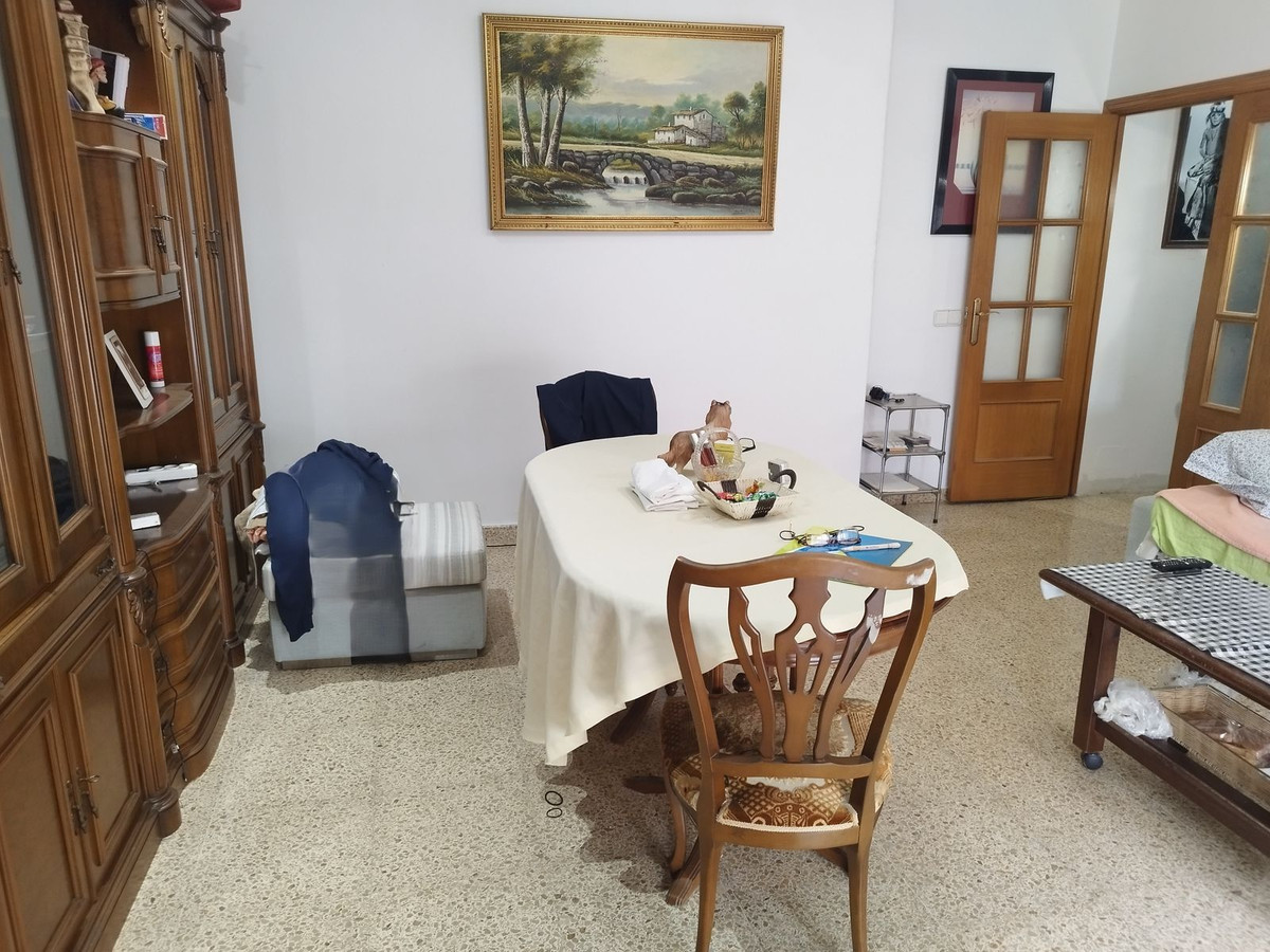 3 Bed, 2 Bath, ApartmentFor Sale, Palma de Mallorca, Islas Baleares