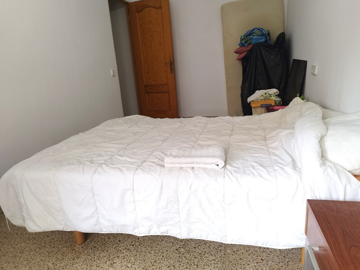 3 Bed, 2 Bath, ApartmentFor Sale, Palma de Mallorca, Islas Baleares