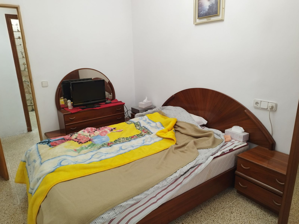 3 Bed, 2 Bath, ApartmentFor Sale, Palma de Mallorca, Islas Baleares