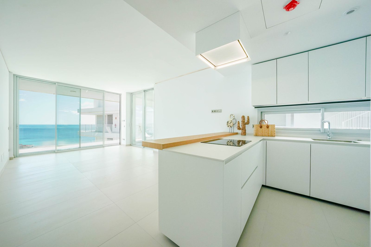 2 Bed, 2 Bath, ApartmentFor Sale, Higueron, Malaga