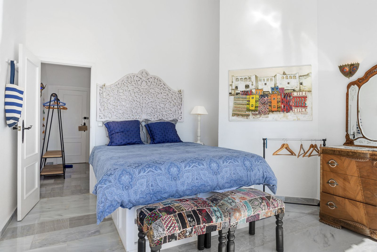 3 Bed, 3 Bath, HouseFor Sale, Estepona, Malaga