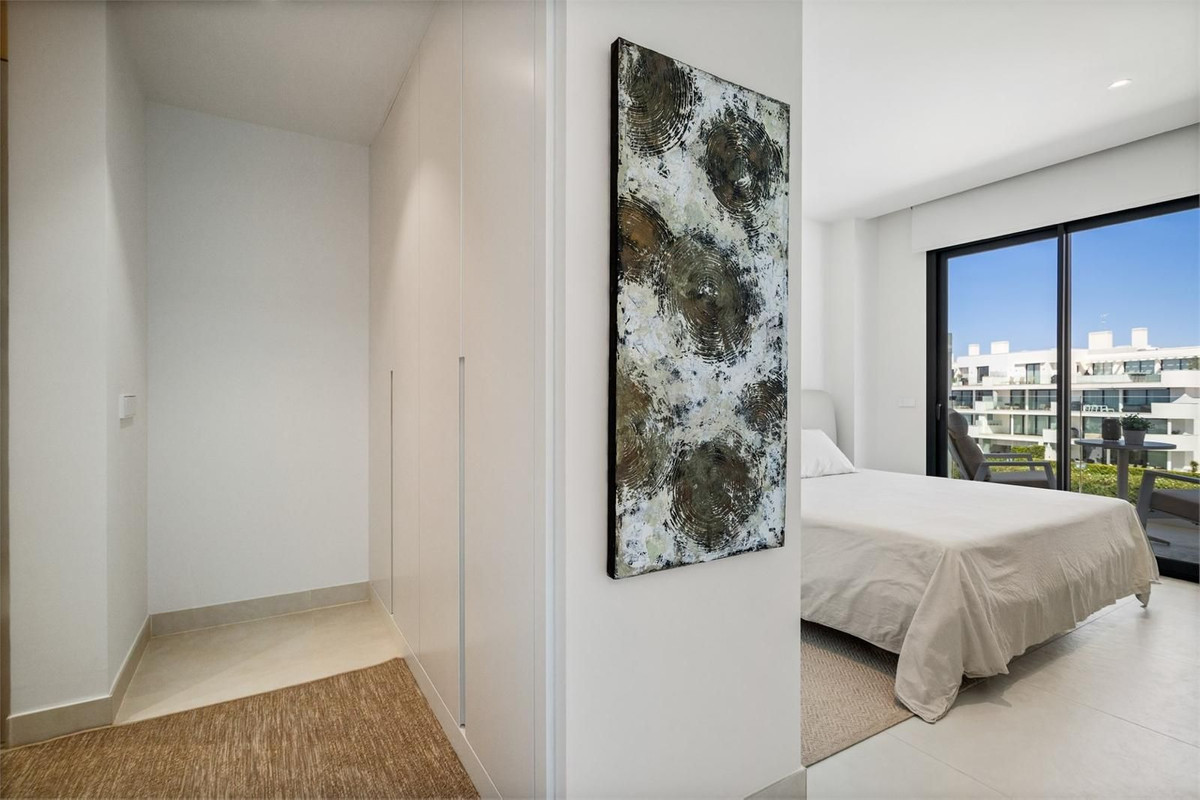 2 Bed, 2 Bath, ApartmentFor Sale, Higueron, Malaga