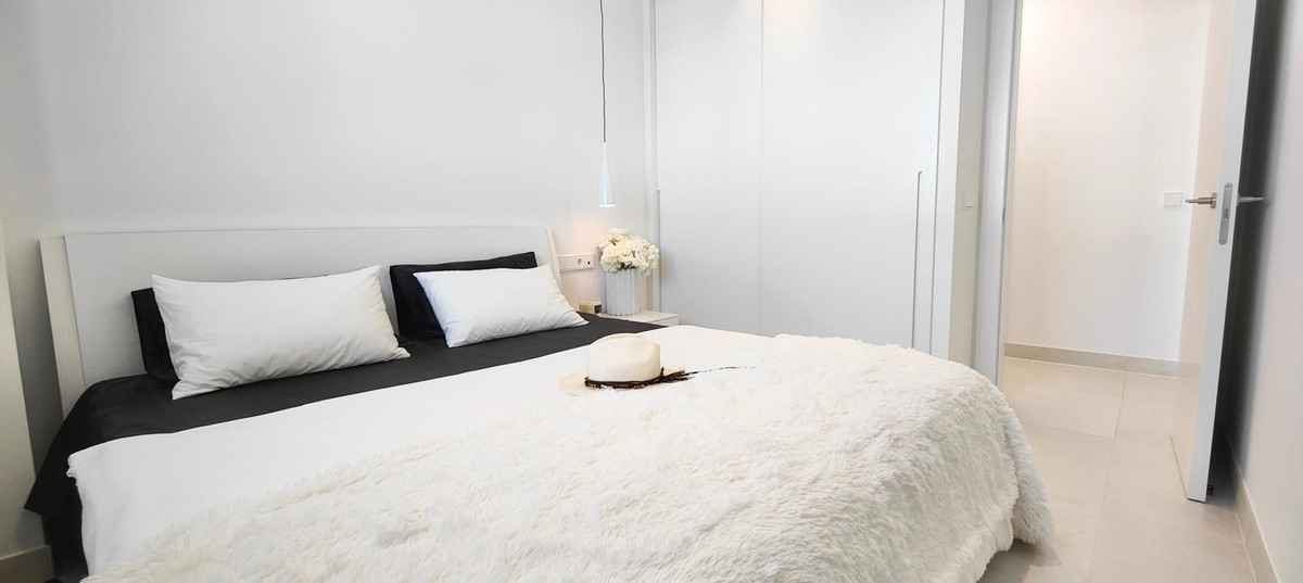 2 Bed, 2 Bath, ApartmentFor Sale, Higueron, Malaga