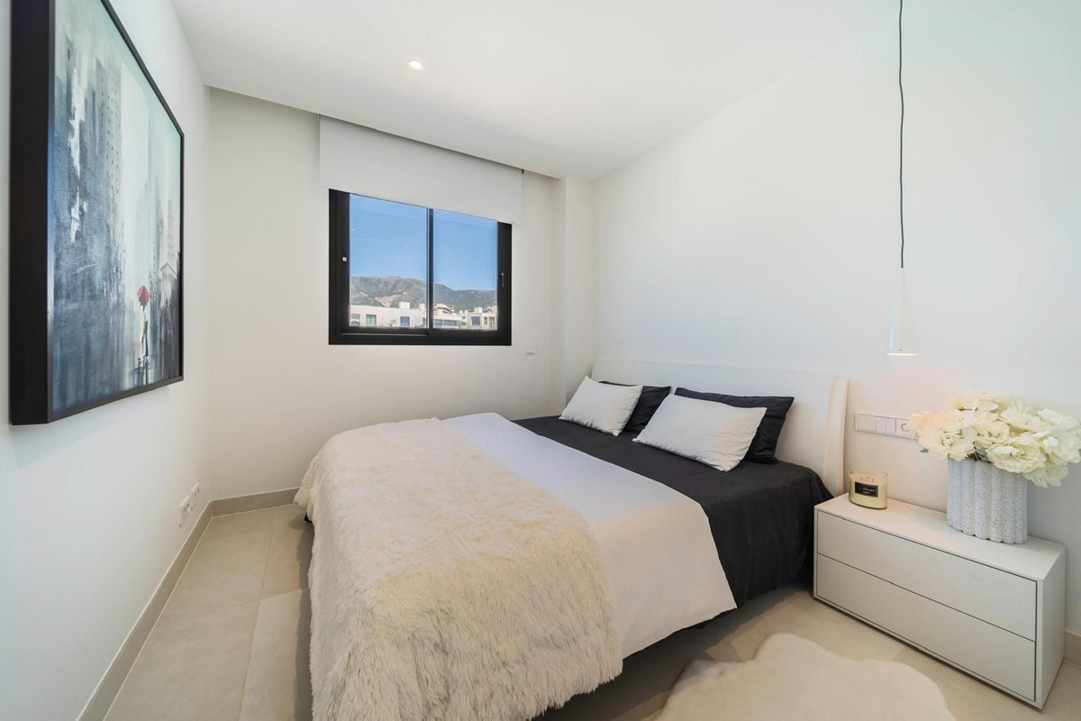 2 Bed, 2 Bath, ApartmentFor Sale, Higueron, Malaga