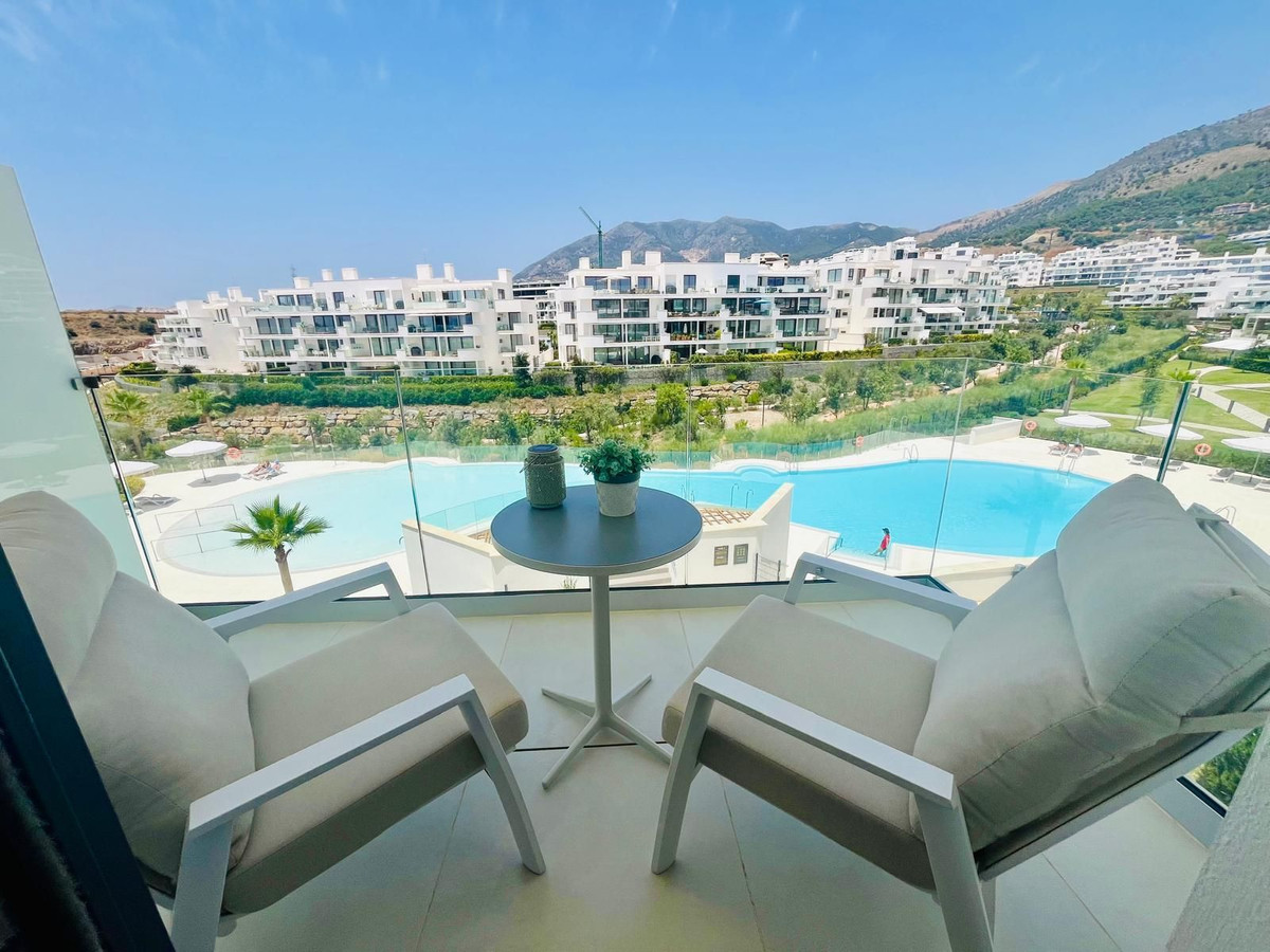 2 Bed, 2 Bath, ApartmentFor Sale, Higueron, Malaga