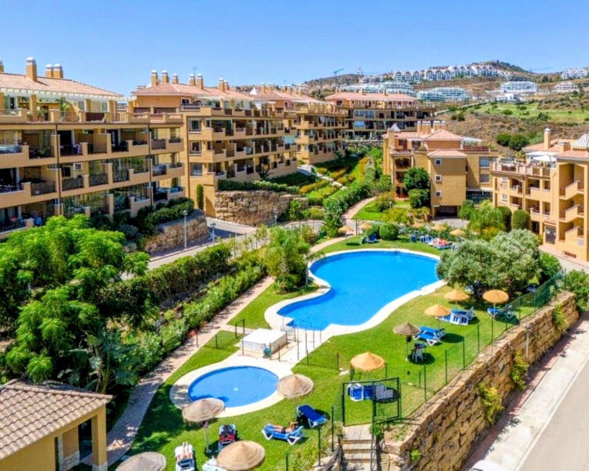 2 Bed, 2 Bath, ApartmentFor Sale, La Cala de Mijas, Malaga