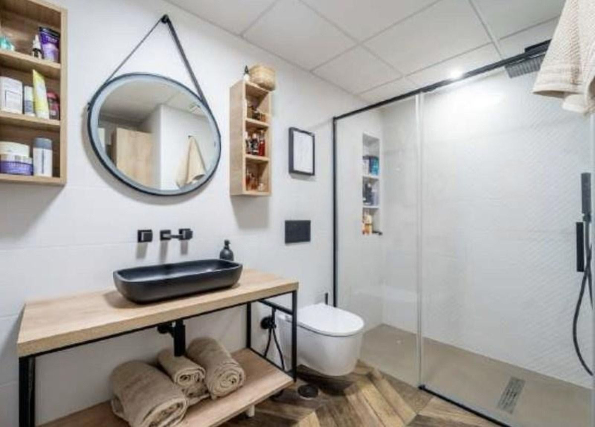 3 Bed, 2 Bath, ApartmentFor Sale, Benalmadena Costa, Malaga