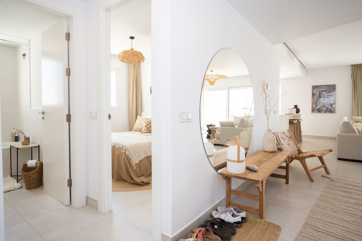 3 Bed, 3 Bath, ApartmentFor Sale, Los Monteros, Malaga