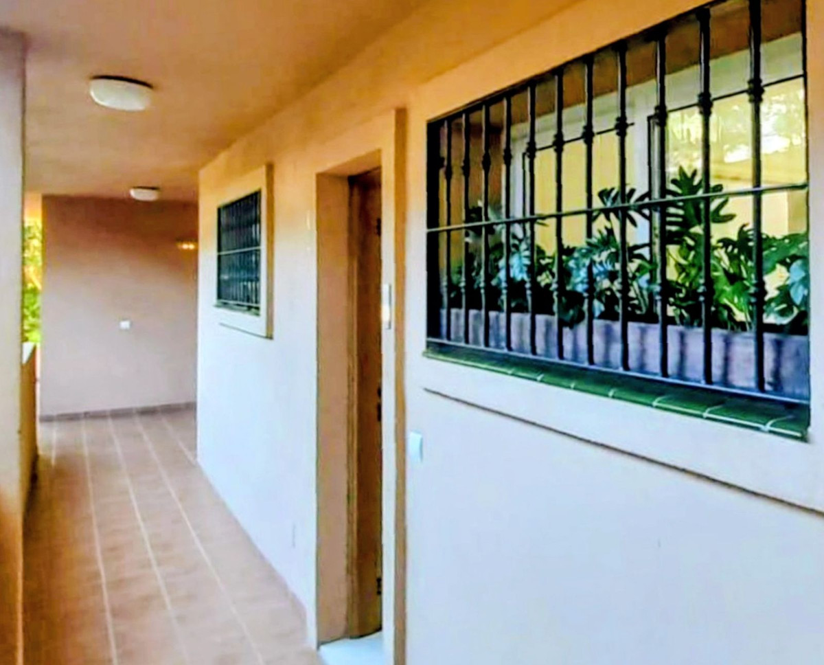 1 Bed, 1 Bath, ApartmentFor Sale, Riviera Del Sol, Malaga