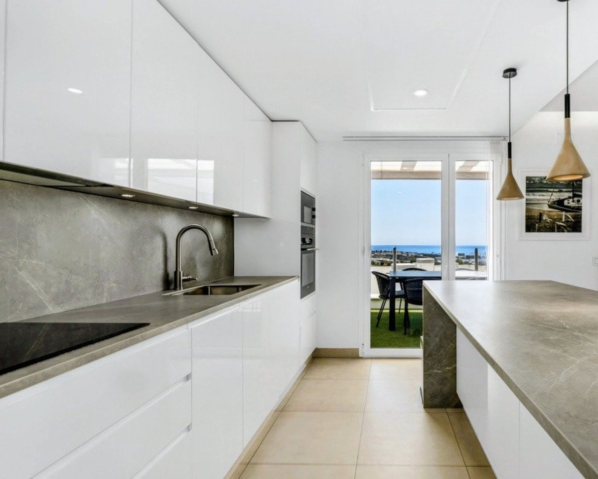 3 Bed, 3 Bath, ApartmentFor Sale, Los Monteros, Malaga