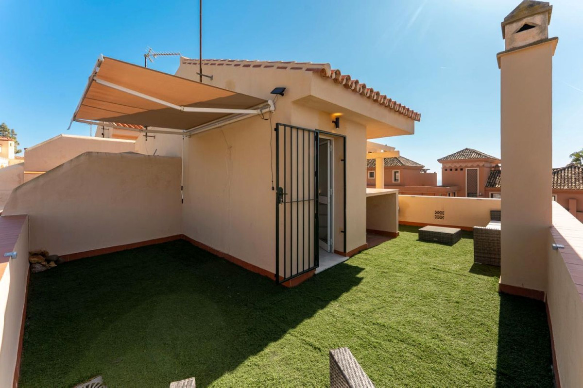 3 Bed, 3 Bath, HouseFor Sale, Artola, Malaga