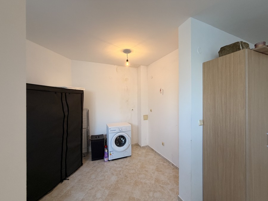 1 Bath, ApartmentFor Sale, KosharItsa