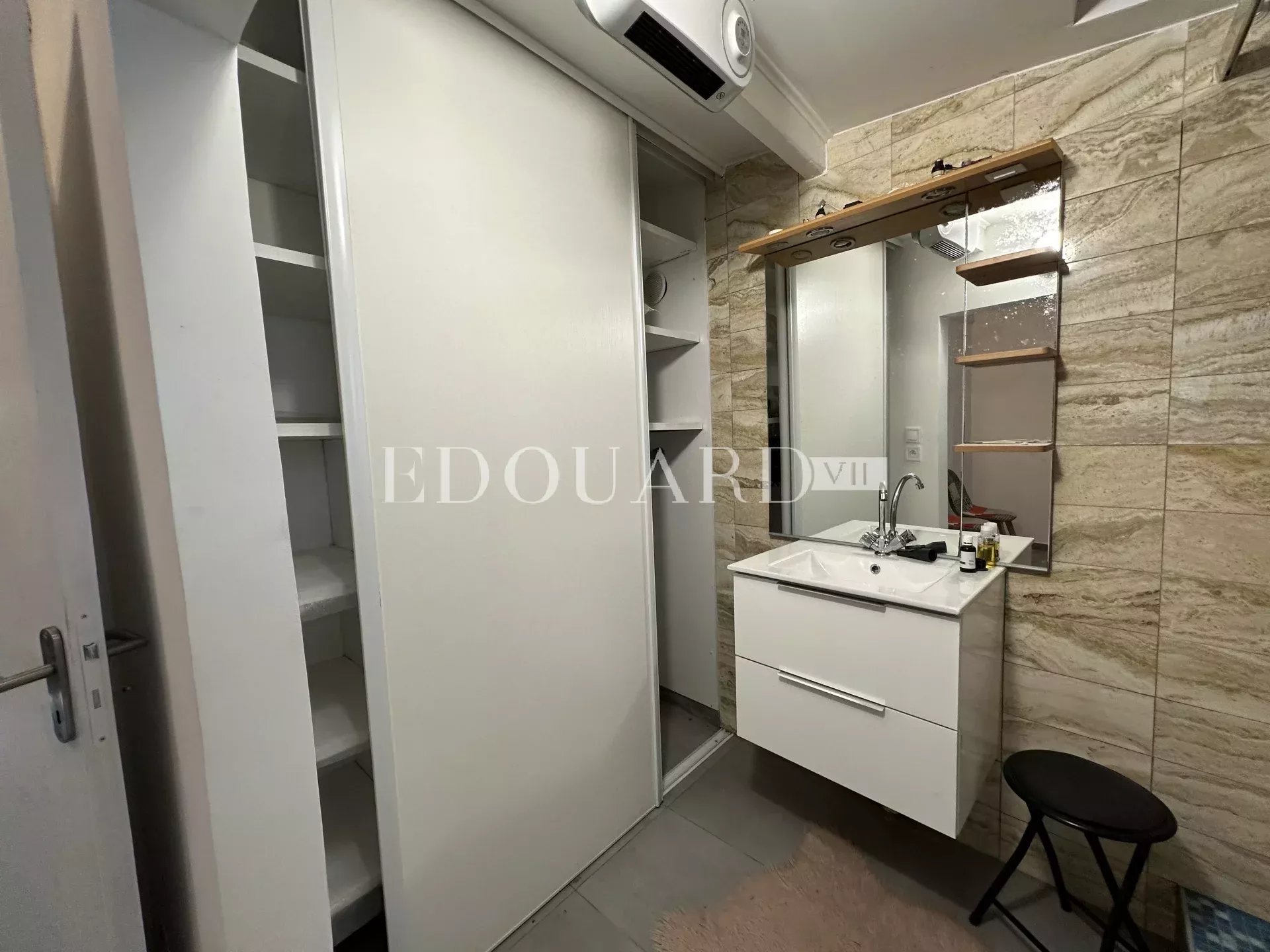 1 Bed, 1 Bath, HouseFor Sale, Castellar, Alpes-Maritimes