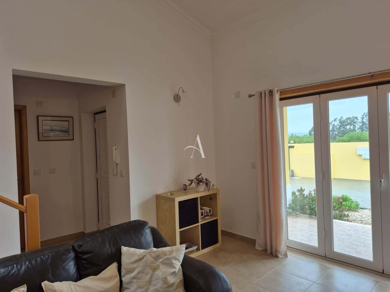 3 Bed, 2 Bath, HouseFor Sale, Caldas da Rainha, Leiria