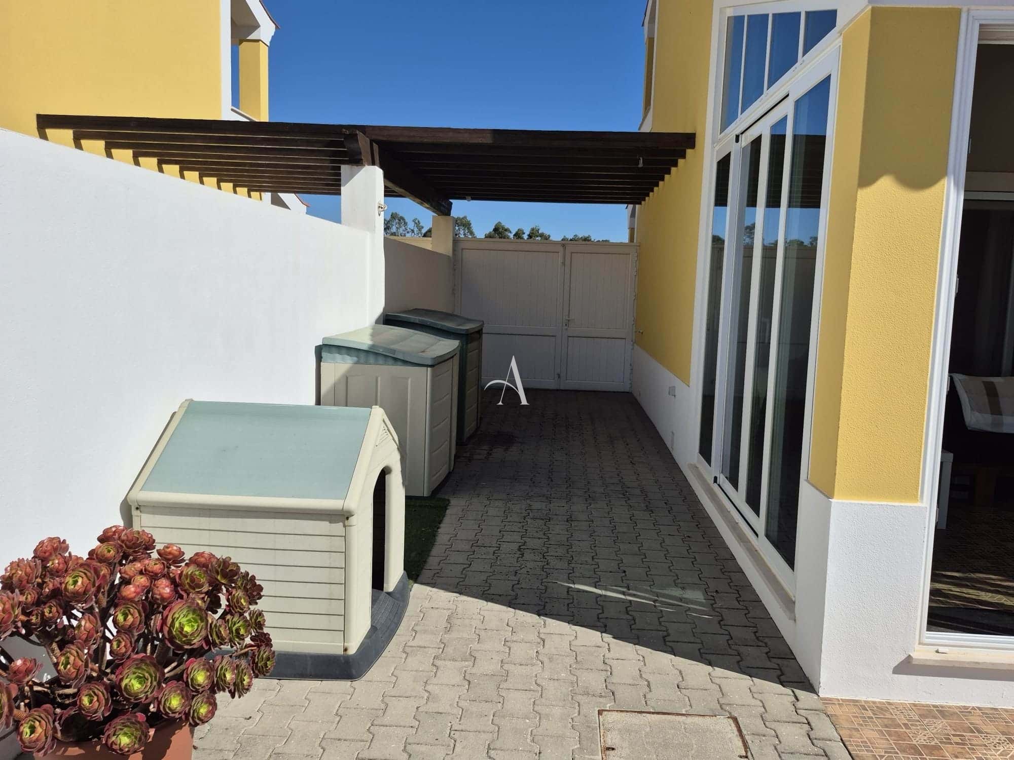 3 Bed, 2 Bath, HouseFor Sale, Caldas da Rainha, Leiria