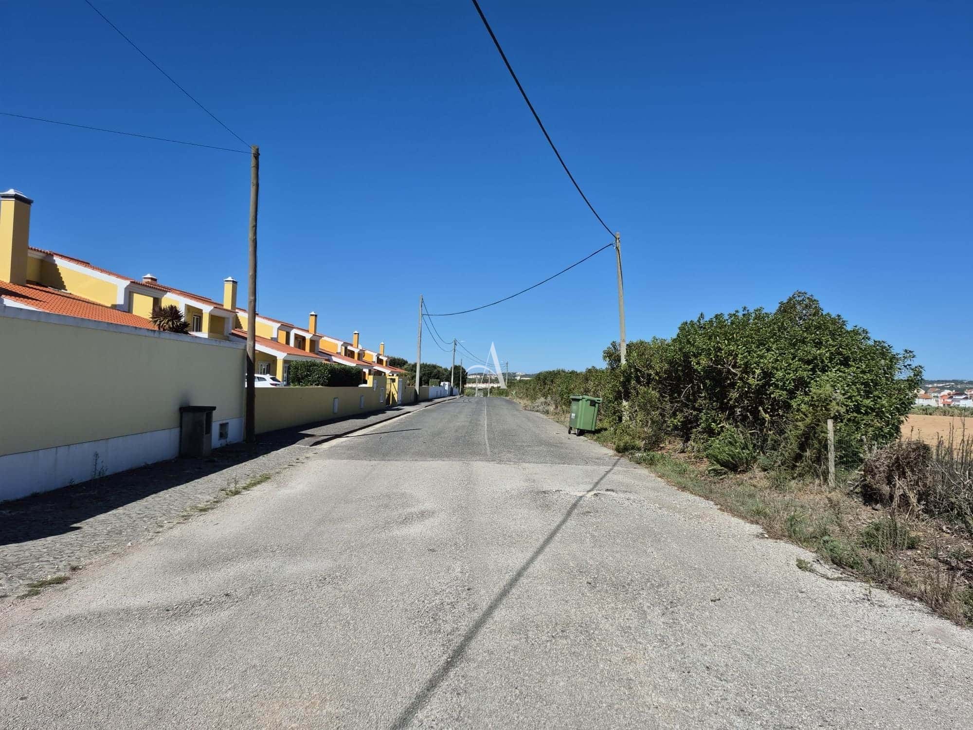 3 Bed, 2 Bath, HouseFor Sale, Caldas da Rainha, Leiria