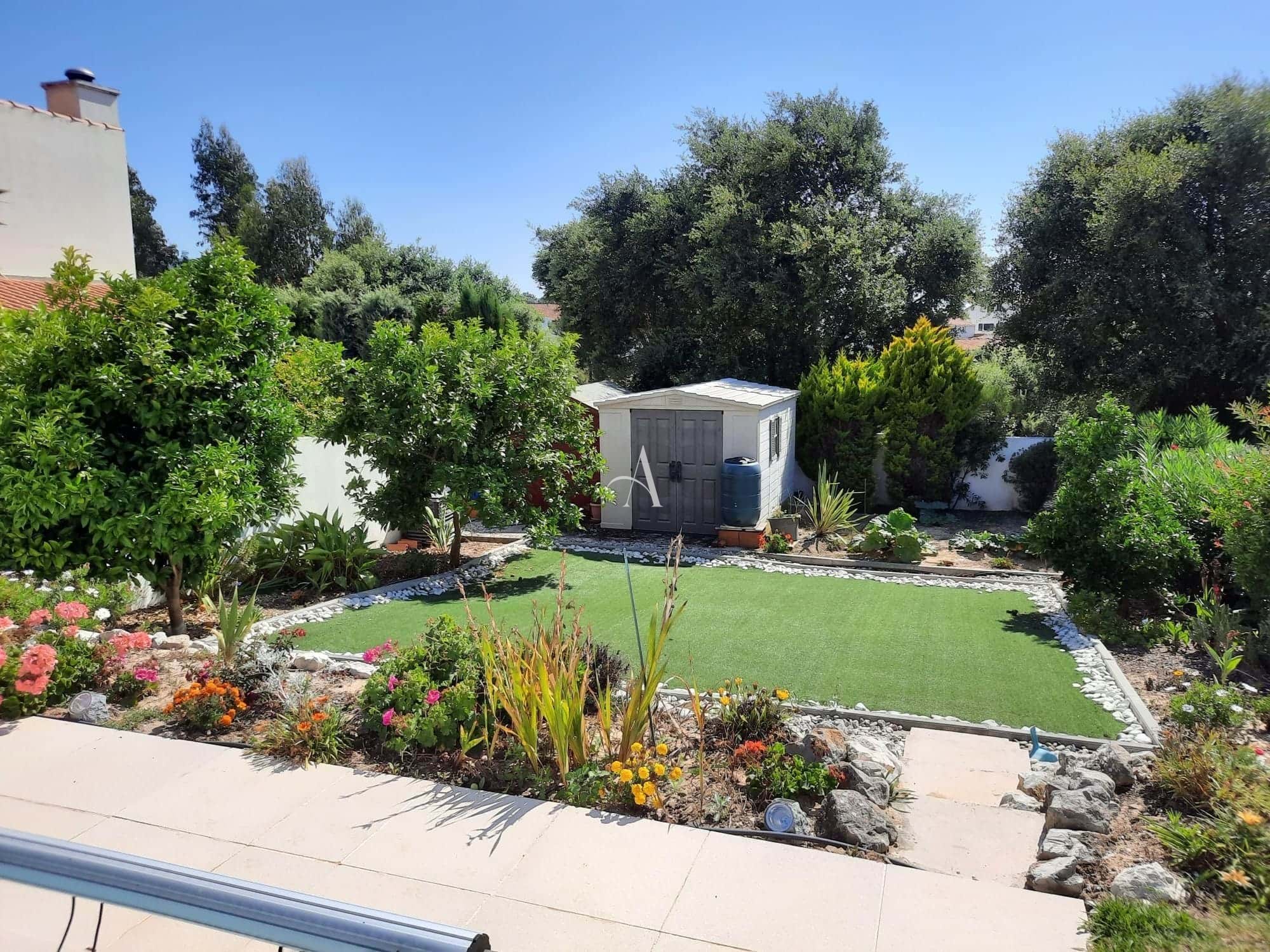 3 Bed, 2 Bath, HouseFor Sale, Caldas da Rainha, Leiria