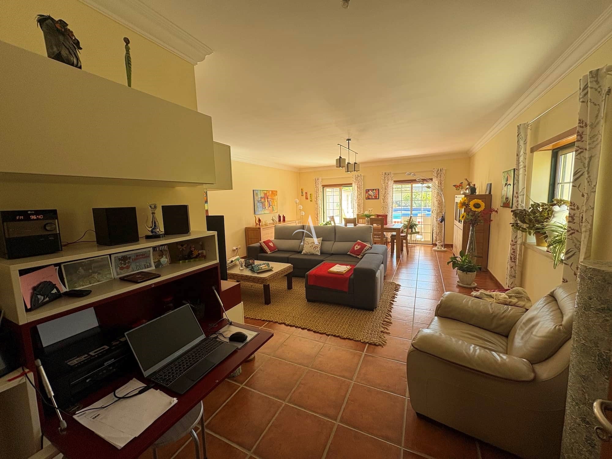 4 Bed, 2 Bath, HouseFor Sale, Alcobaça, Leiria