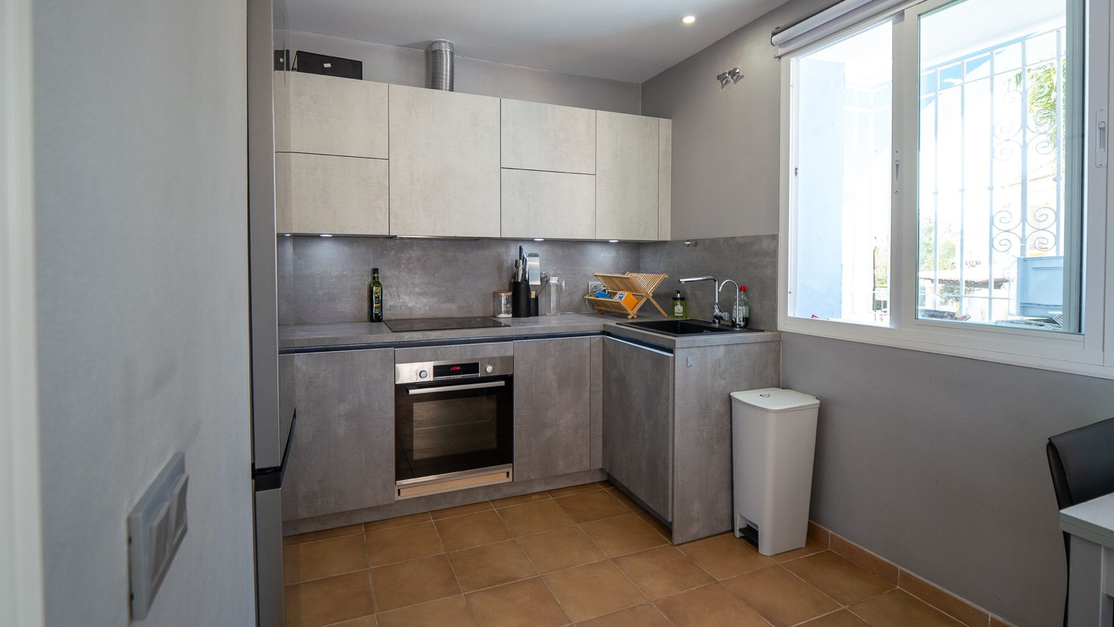 2 Bed, 2 Bath, HouseFor Sale, Marbella, Malaga