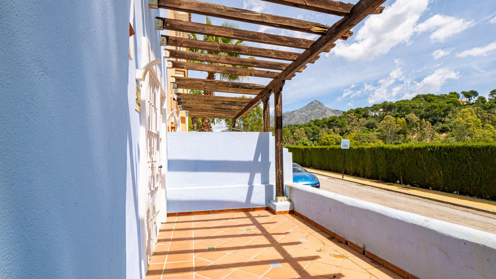 2 Bed, 2 Bath, HouseFor Sale, Marbella, Malaga