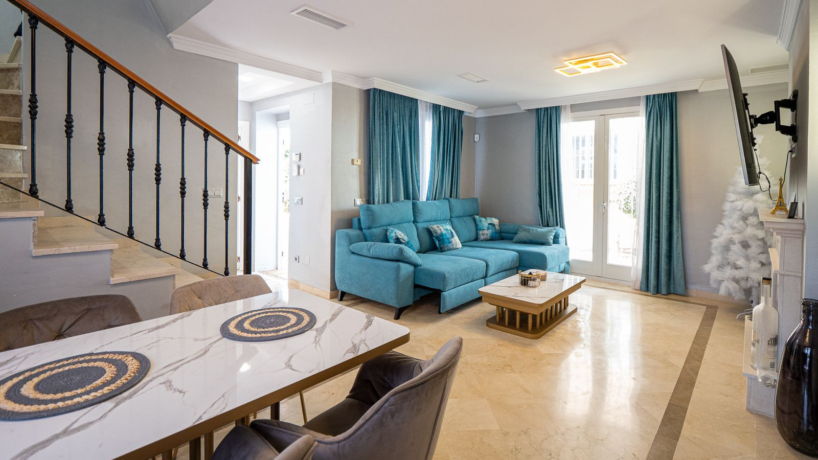 2 Bed, 2 Bath, HouseFor Sale, Marbella, Malaga