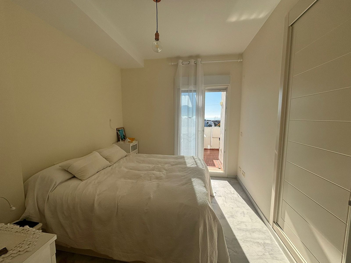 2 Bed, 2 Bath, ApartmentFor Sale, Estepona, Malaga