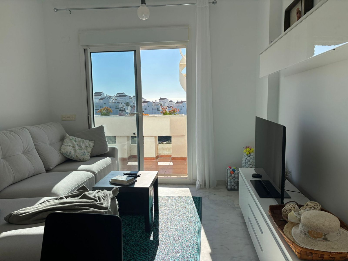 2 Bed, 2 Bath, ApartmentFor Sale, Estepona, Malaga