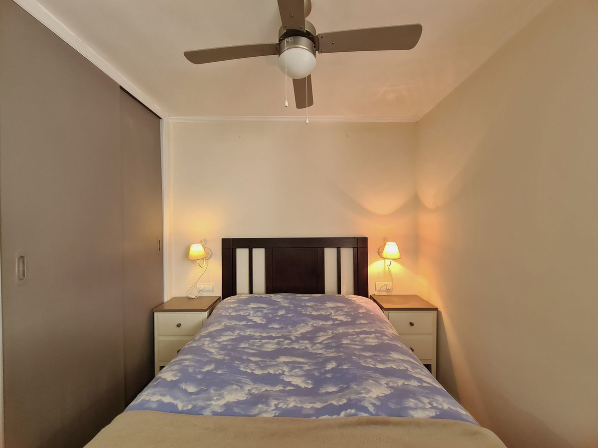1 Bed, 1 Bath, ApartmentFor Sale, Estepona, Malaga