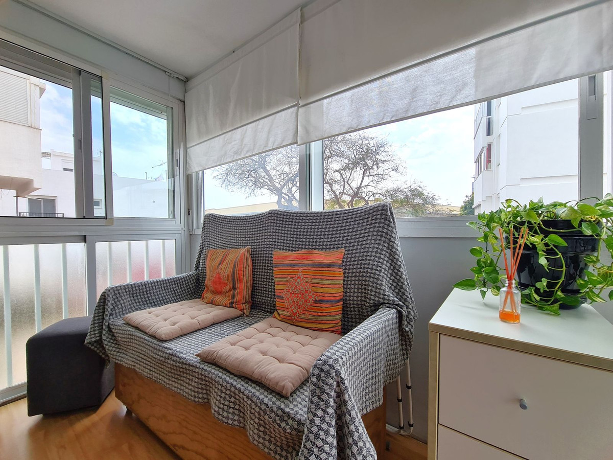 1 Bed, 1 Bath, ApartmentFor Sale, Estepona, Malaga