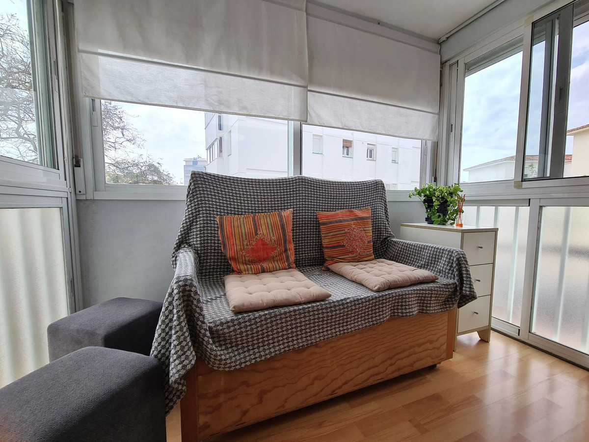 1 Bed, 1 Bath, ApartmentFor Sale, Estepona, Malaga