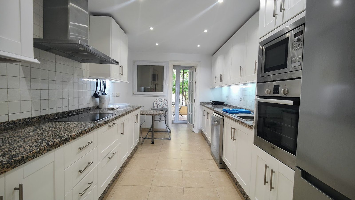 3 Bed, 3 Bath, ApartmentFor Sale, Casares Playa, Malaga