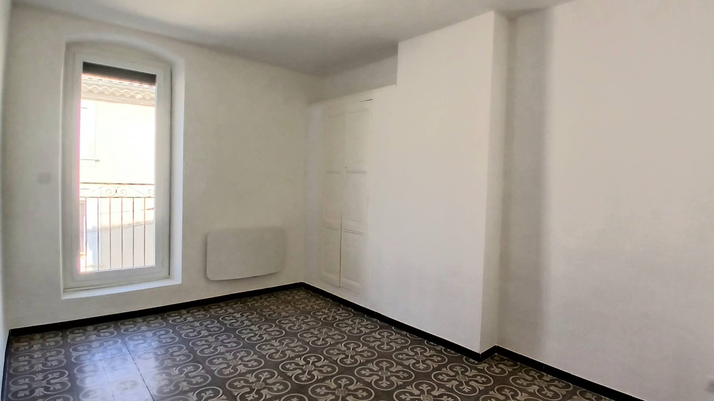 4 Bed, 3 Bath, HouseFor Sale, Magalas, Herault, Languedoc-Roussillon, 34480