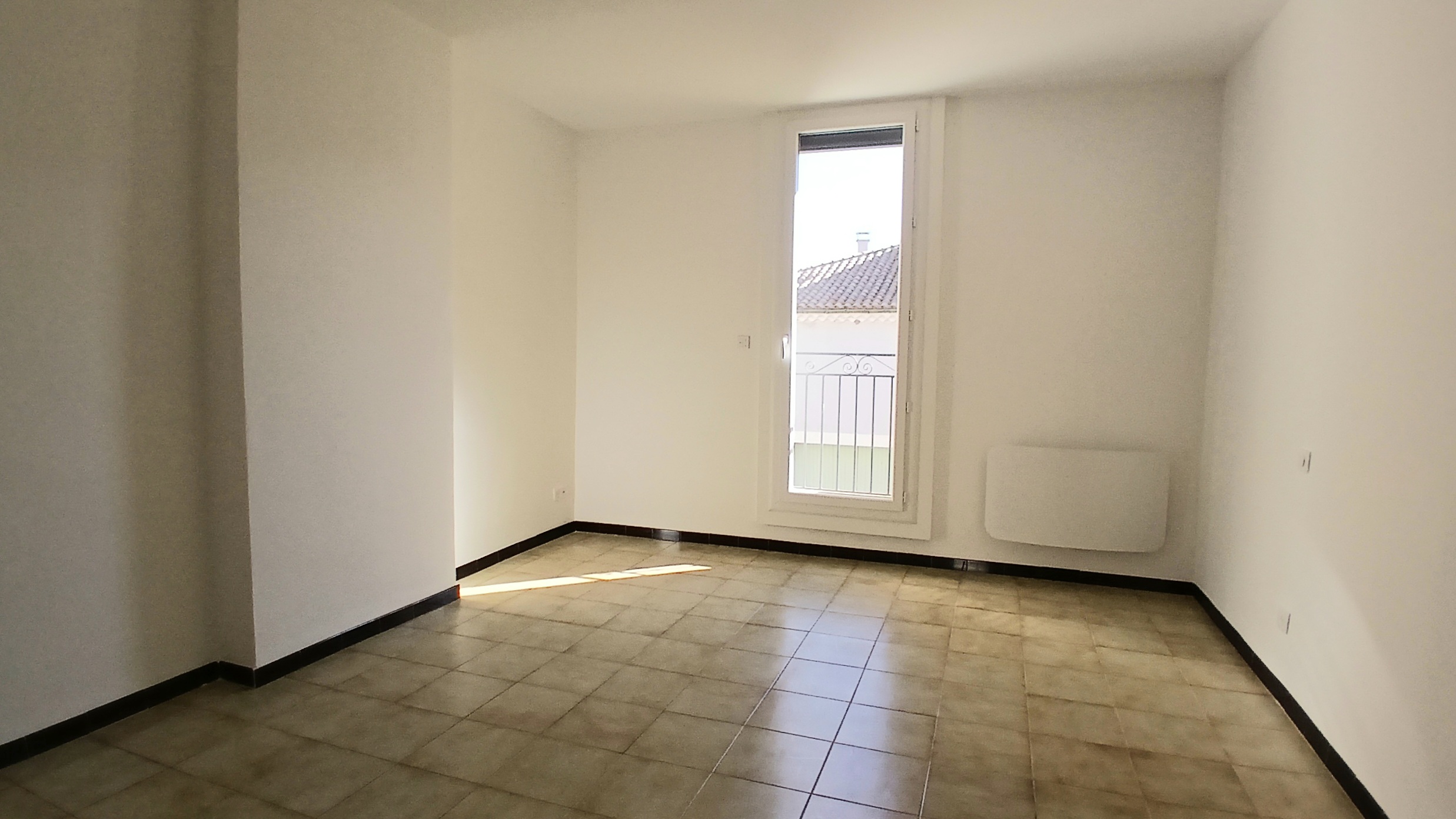 4 Bed, 3 Bath, HouseFor Sale, Magalas, Herault, Languedoc-Roussillon, 34480