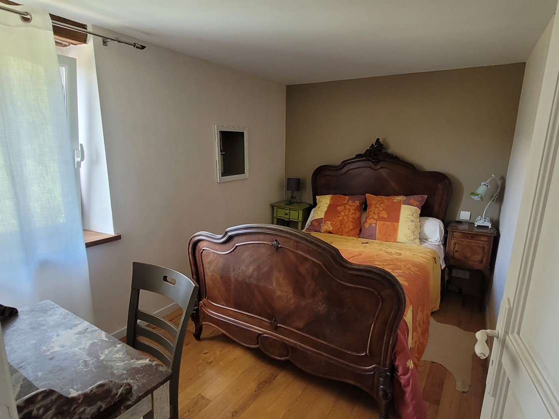 5 Bed, 2 Bath, HouseFor Sale, Olargues, Herault, Languedoc-Roussillon, 34390