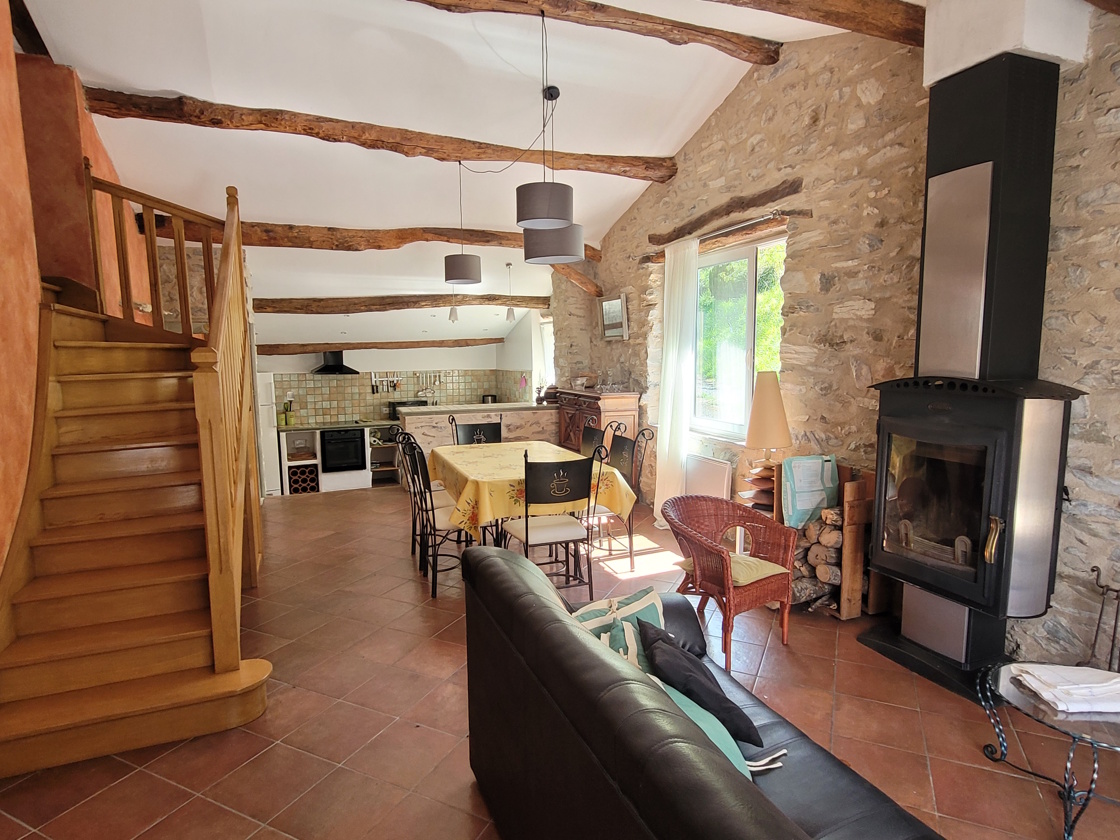 5 Bed, 2 Bath, HouseFor Sale, Olargues, Herault, Languedoc-Roussillon, 34390
