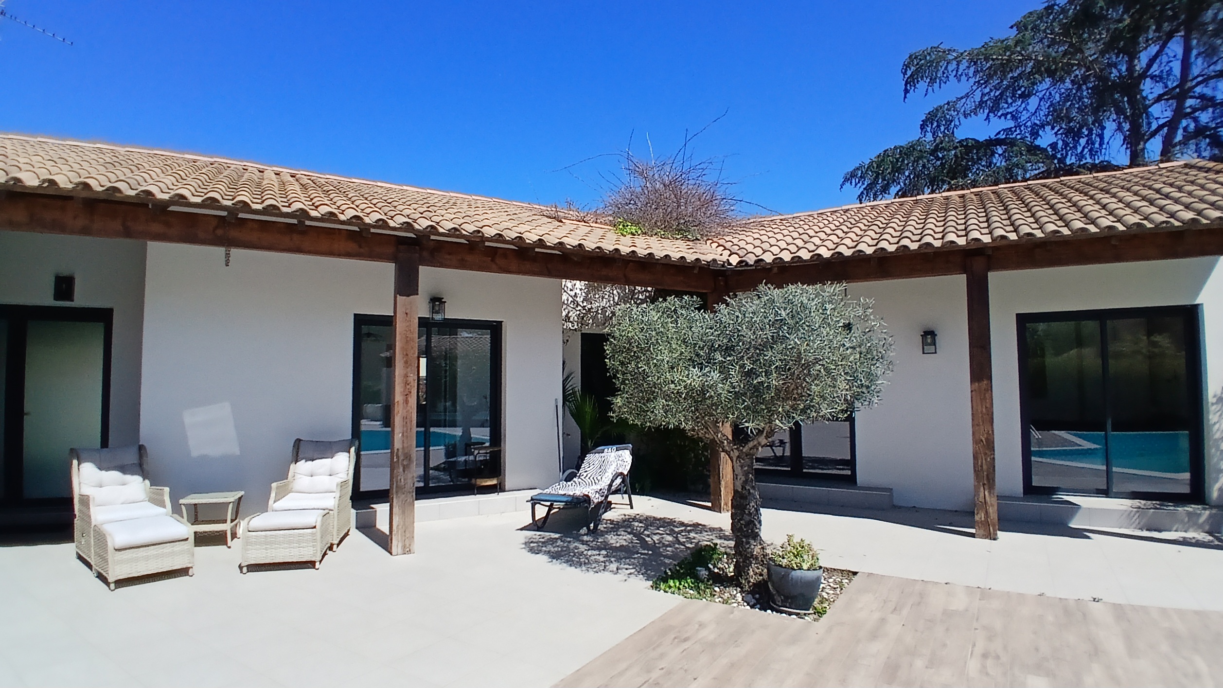 5 Bed, 3 Bath, HouseFor Sale, Beziers, Herault, Languedoc-Roussillon, 34500