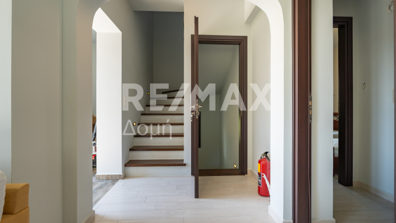 4 Bed, 4 Bath, HouseFor Sale, Makrirrachi, Zagora, Magnesia