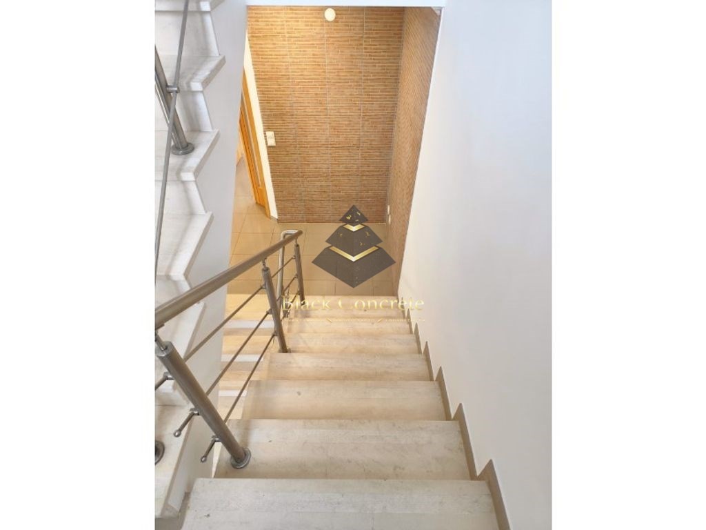 5 Bed, 4 Bath, HouseFor Sale, Almada, Setubal, 2810-302