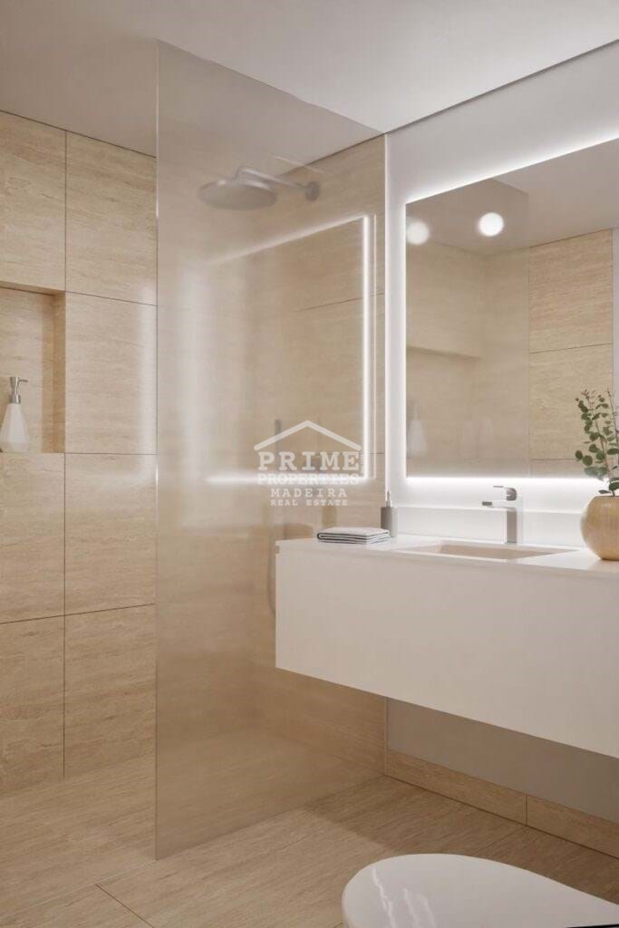 3 Bed, 2 Bath, ApartmentFor Sale, Camara De Lobos, Ilha da Madeira, 9325-058