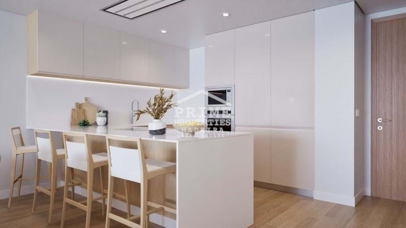 3 Bed, 2 Bath, ApartmentFor Sale, Camara De Lobos, Ilha da Madeira, 9325-058