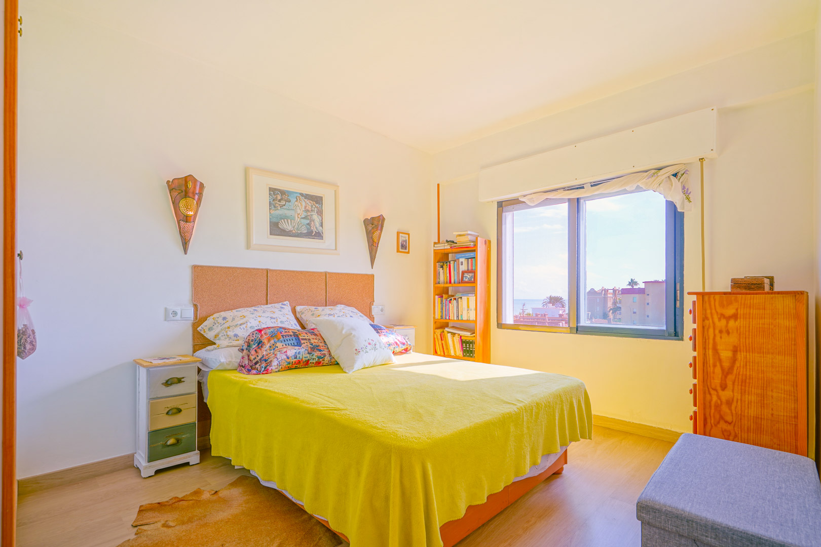 2 Bed, 1 Bath, ApartmentFor Sale, Denia, Alicante