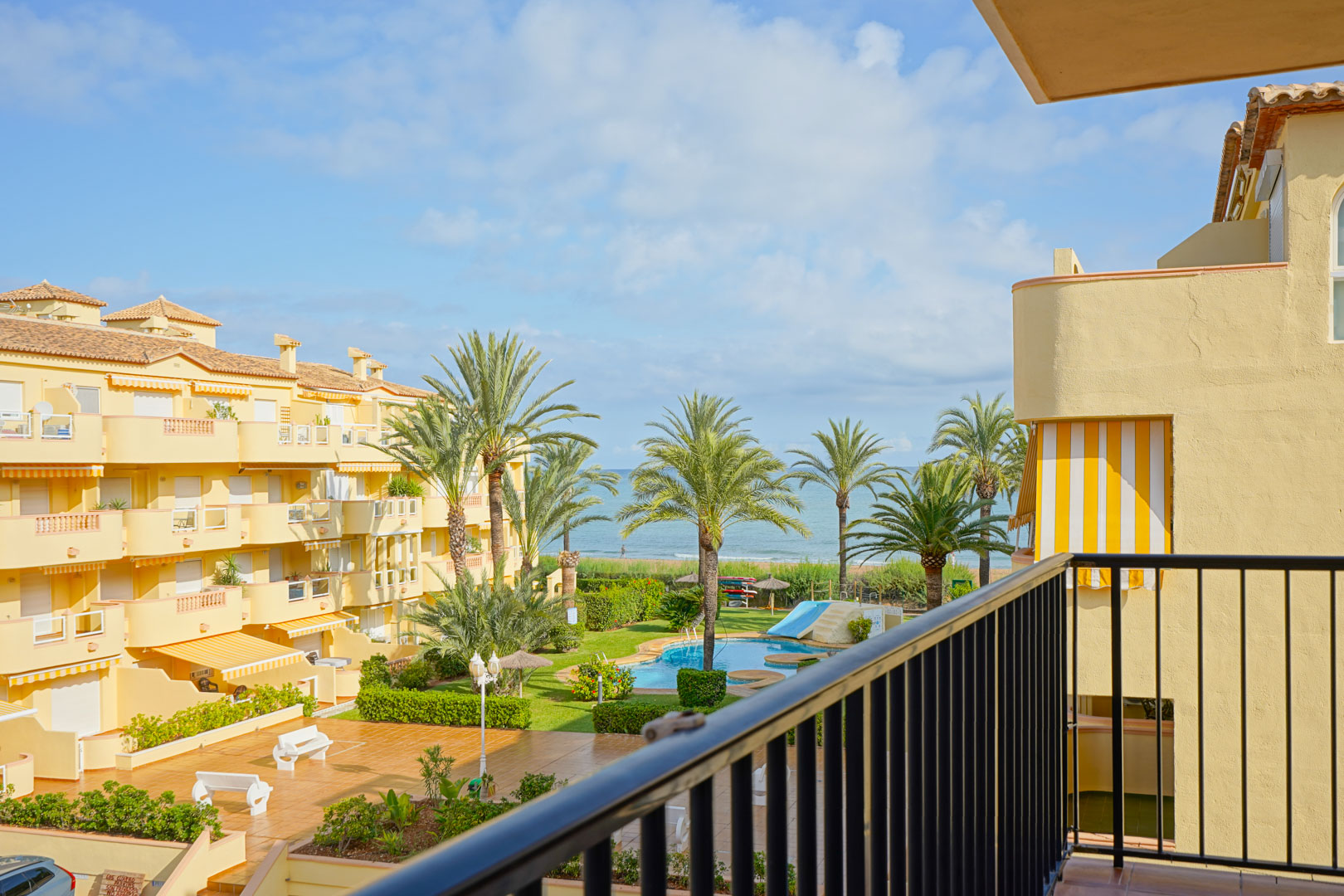 2 Bed, 1 Bath, ApartmentFor Sale, Denia, Alicante