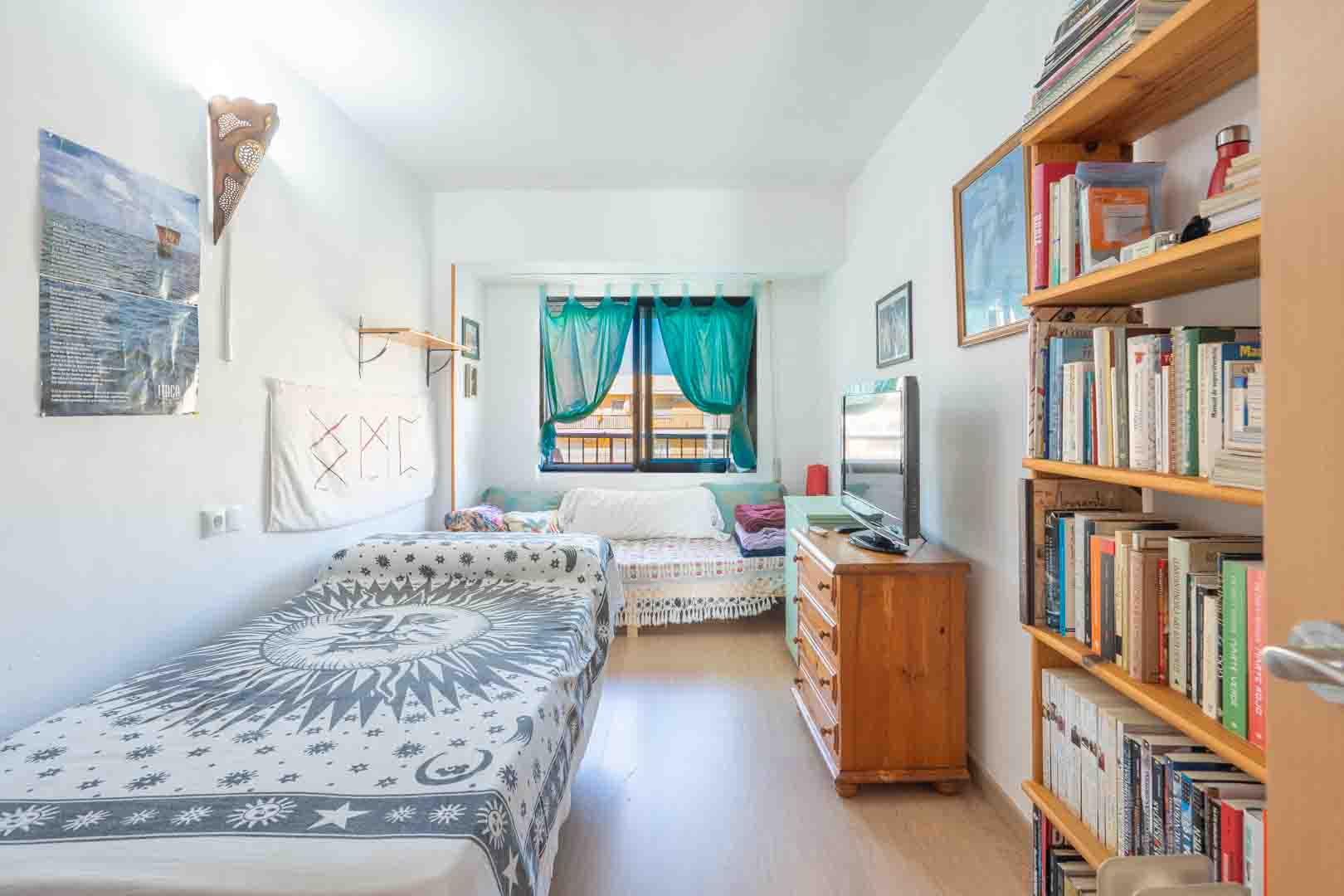 2 Bed, 1 Bath, ApartmentFor Sale, Denia, Alicante