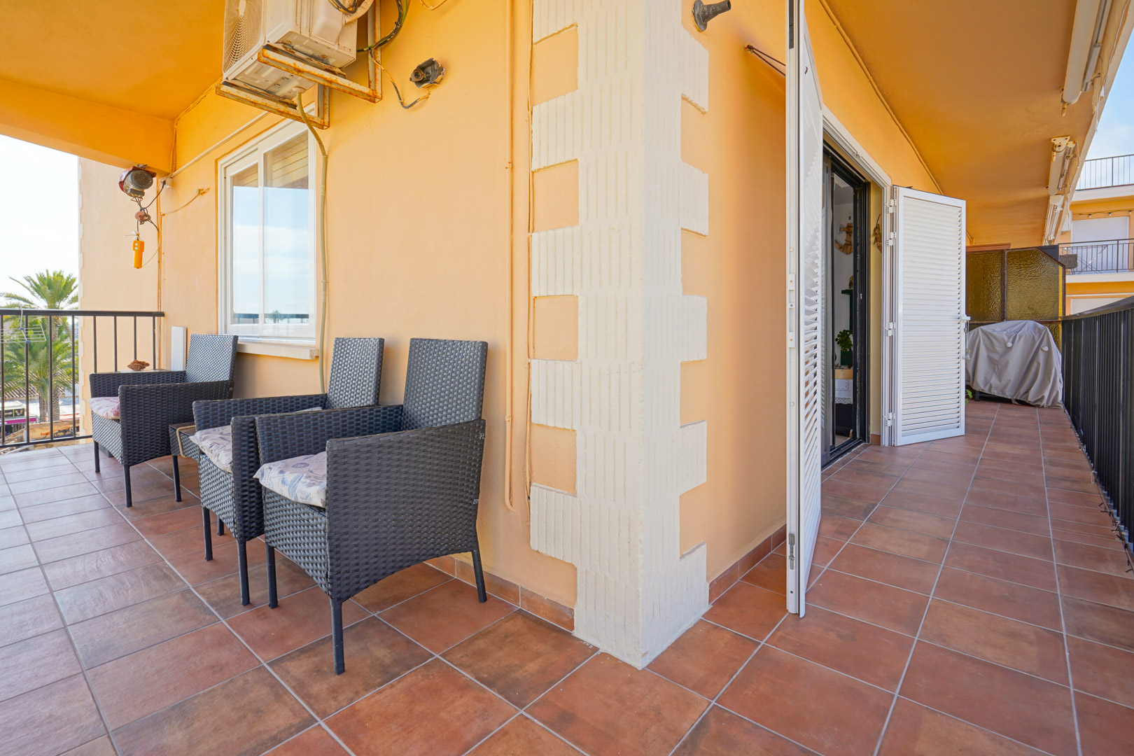 2 Bed, 1 Bath, ApartmentFor Sale, Denia, Alicante