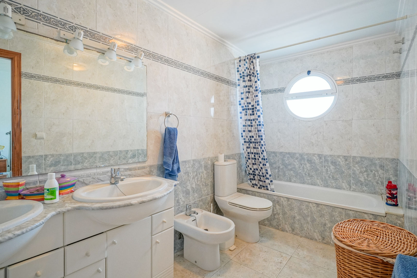 3 Bed, 3 Bath, HouseFor Sale